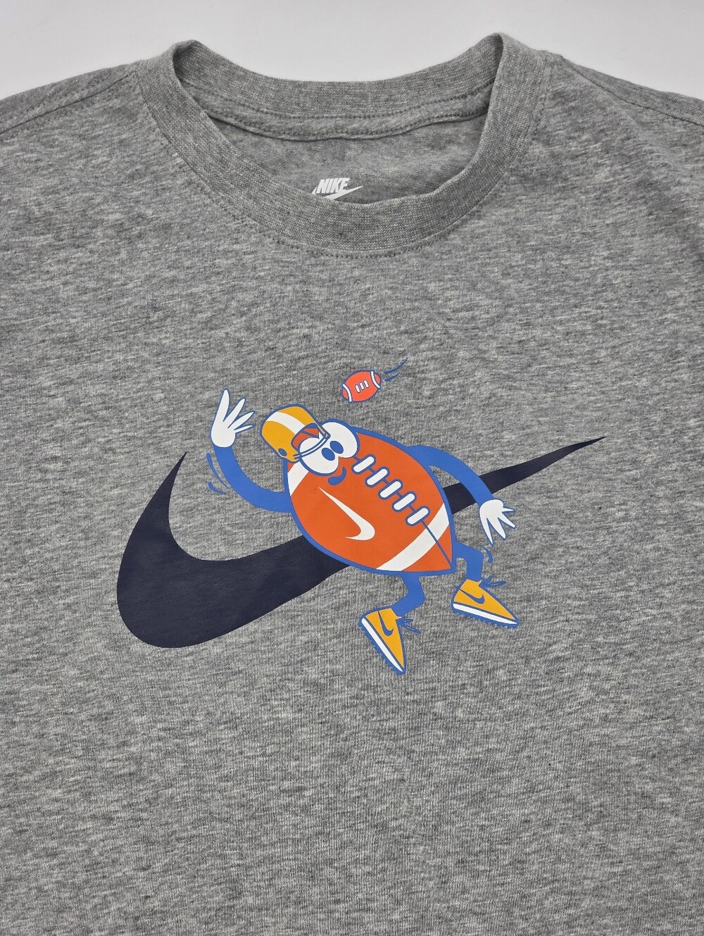 Nike boys' football tee size L - Picture 2 of 4